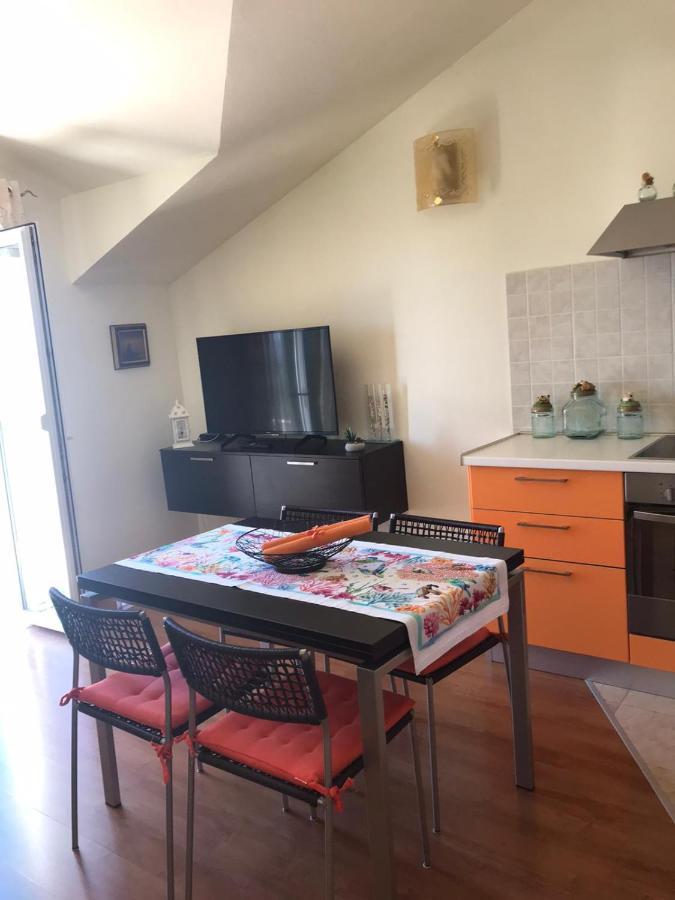 Apartmani Katarina 波尔 外观 照片