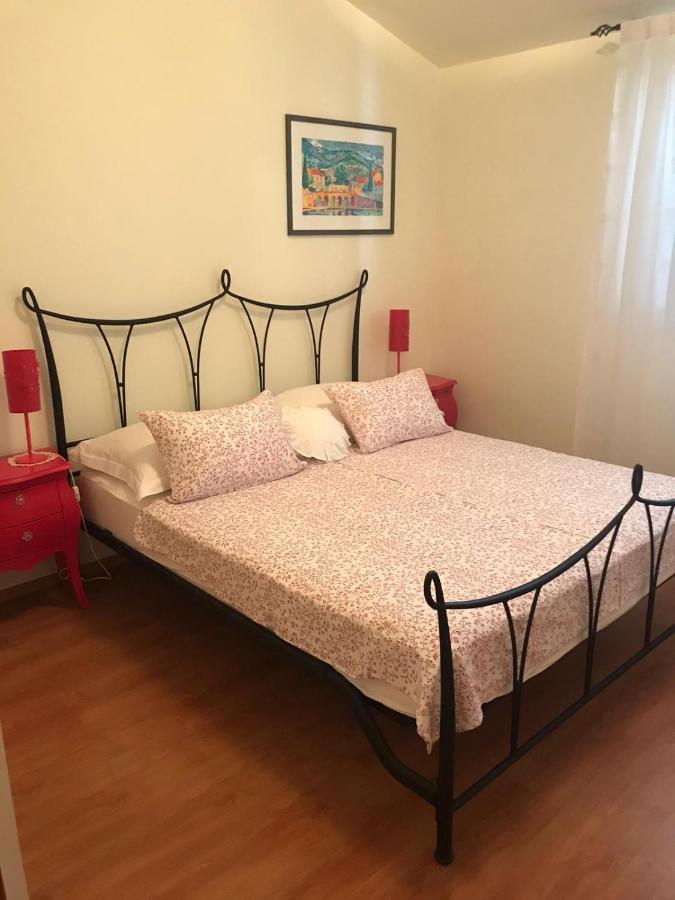Apartmani Katarina 波尔 外观 照片