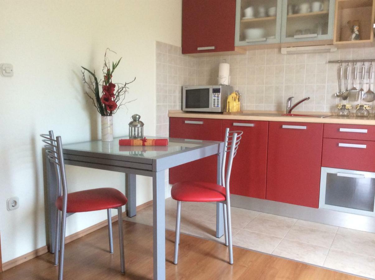 Apartmani Katarina 波尔 外观 照片
