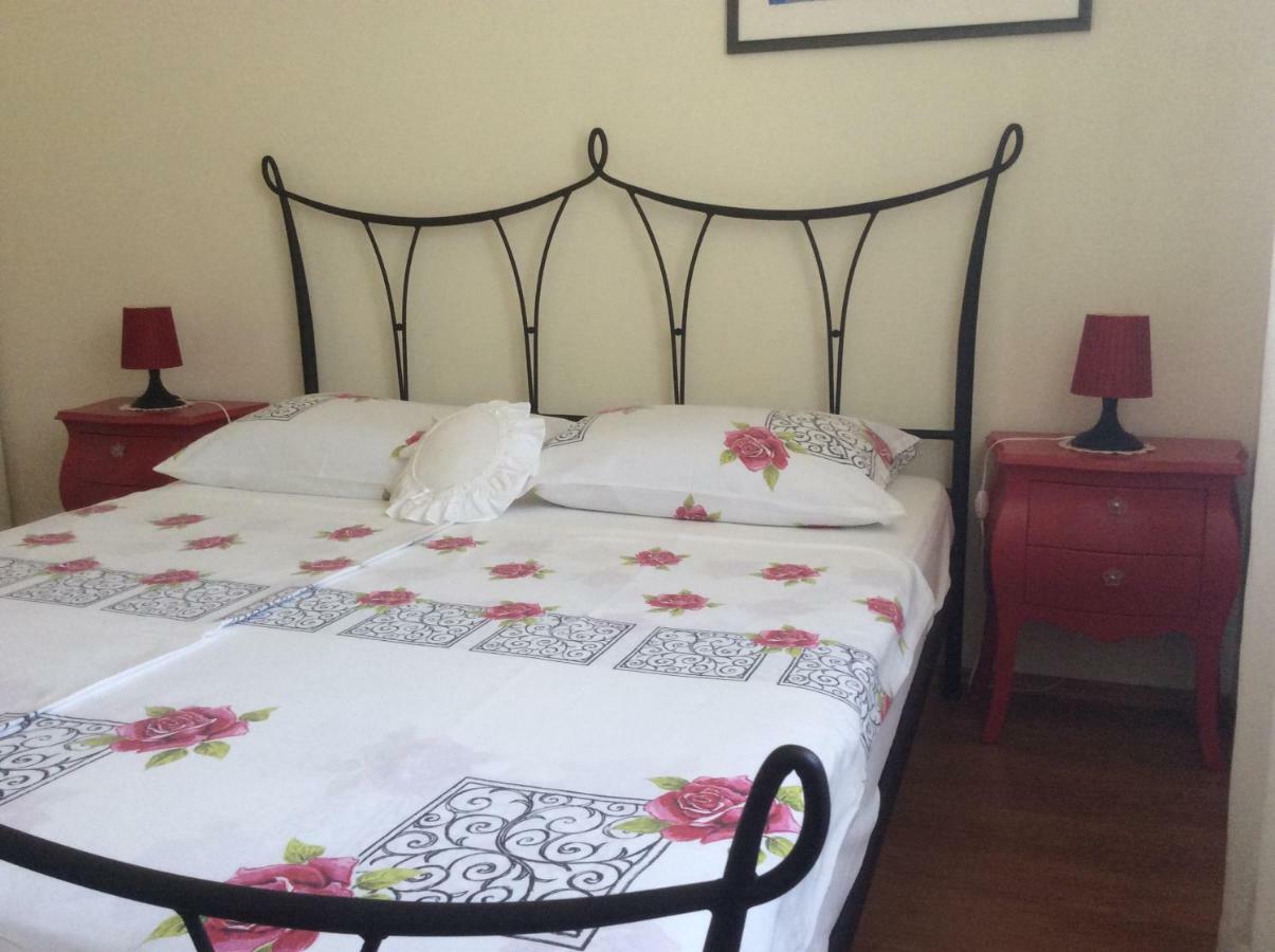 Apartmani Katarina 波尔 外观 照片